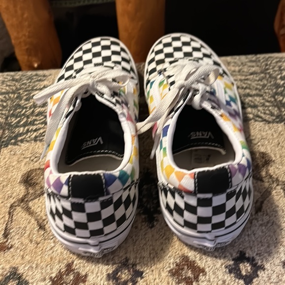 Womens Vans shoes - Picture 4 of 8
